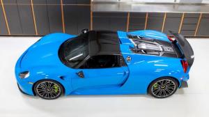 Porsche 918 Spyder Weissach Package 2015 года, Mecum