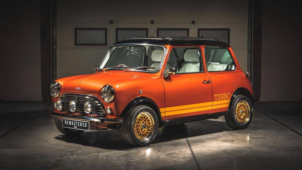 Mini стал похож на Lotus из Бондианы