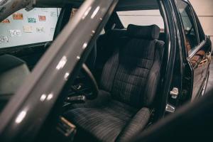 Mercedes-Benz 300 E F1 by Hartge 1988 года