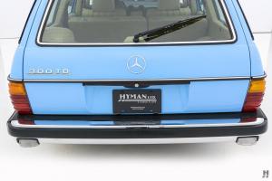 Mercedes-Benz 300 TD Turbodiesel 1983 года