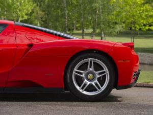 Ferrari Enzo 2004 года, Tom Hartley Jnr