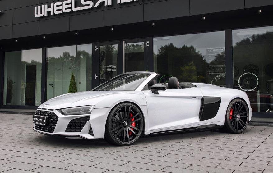 Кабриолету Audi R8 добавили мощности