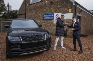 Land Rover Range Rover SVAutobiography Long для Энтони Джошуа