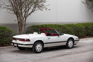 Buick Reatta Convertible Select 60 1190 года