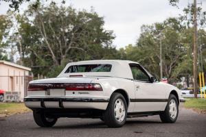 Buick Reatta Convertible Select 60 1190 года