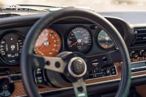 Porsche 911 Malibu Reimagined by Singer 1991 года, RM Sotheby's