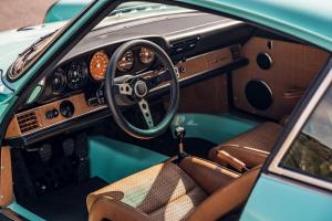 Porsche 911 Malibu Reimagined by Singer 1991 года, RM Sotheby's