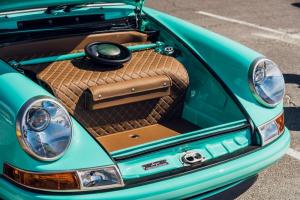 Porsche 911 Malibu Reimagined by Singer 1991 года, RM Sotheby's