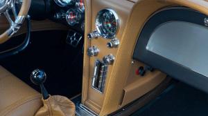 Chevrolet Corvette Sting Ray Resto Mod SEMA Car 1967 года