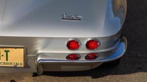 Chevrolet Corvette Sting Ray Resto Mod SEMA Car 1967 года
