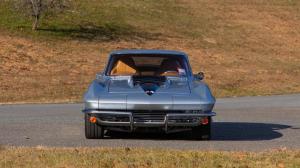 Chevrolet Corvette Sting Ray Resto Mod SEMA Car 1967 года