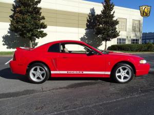 Ford Mustang SVT Cobra Coupe 1999 года