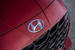 Hyundai Elantra 2020 года