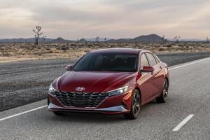 Hyundai Elantra 2020 года