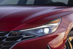 Hyundai Elantra 2020 года