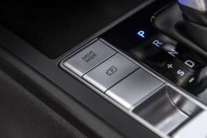 Hyundai Elantra 2020 года