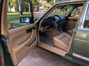 Mercedes-Benz 300 SD Turbodiesel 1982 года, Bring a Trailer