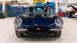 Винтажный Jaguar с возможностями 400 лошадиных сил