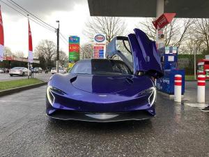 McLaren Speedtail в пурпурном цвете