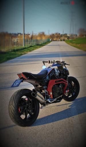 Yamaha GTS 1000 Italian Resilience by FMW Motorcycles