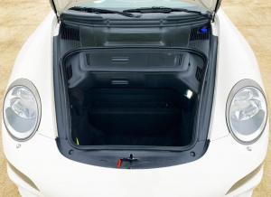 Porsche 911 Carrera S Center Seat 2008 года, Bring a Trailer