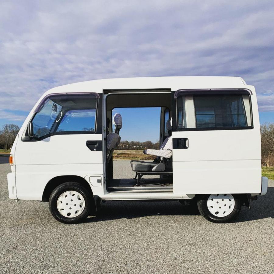 Оригинальный Subaru Sambar Dias из 1993 года для сурового 2020-го