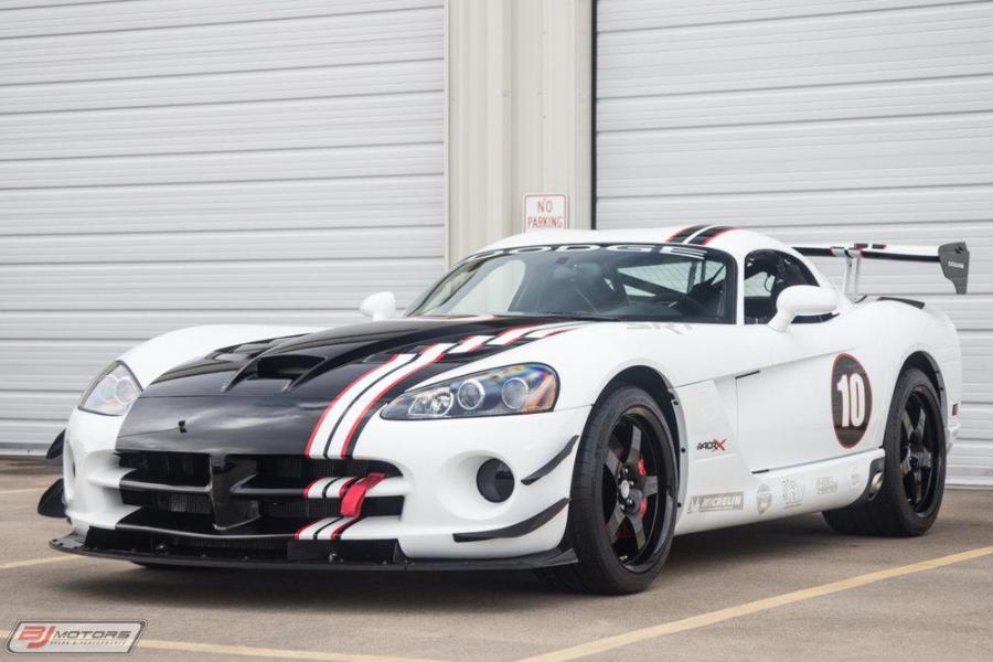Продается редкий Dodge Viper ACR-X с пробегом в 16 км