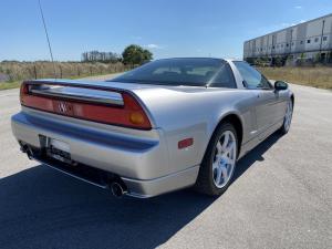 Acura NSX-T 2004 года, Bring a Trailer