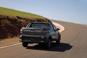 Fiat Strada Volcano CD 2020 года