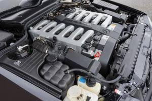 Mercedes-Benz SL600 2001 года