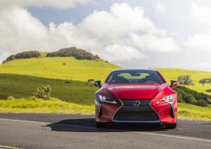 Lexus LC500 2020 года