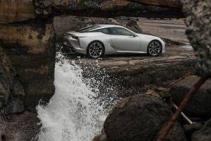 Lexus LC500 2020 года