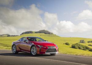 Lexus LC500 2020 года