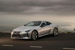 Lexus LC500 2020 года