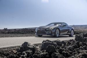 Lexus LC500 2020 года