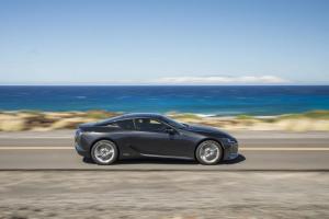 Lexus LC500 2020 года