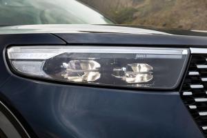 Ford Explorer Platinum 2020 года