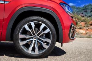 Volkswagen Atlas SEL V6 Premium 4Motion R-Line 2020 года