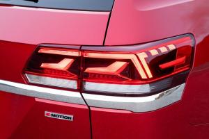 Volkswagen Atlas SEL V6 Premium 4Motion R-Line 2020 года