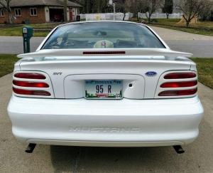 Ford Mustang SVT Cobra R 1995 года