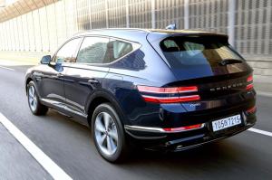 Genesis GV80 2020 года