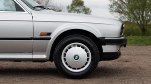 BMW 325iX Sedan 1986 года, SuperVettura