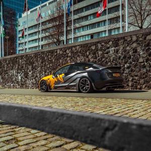 Tesla Model 3 Yellow Flash by JP Customs 2020 года