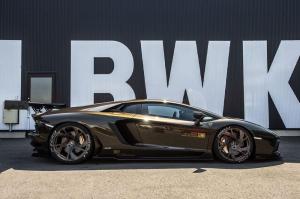 Lamborghini Aventador в исполнении Liberty Walk прекрасен