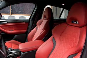 BMW X4 M Competition by AC Schnitzer 2020 года, в цвете Toronto Red, Abu Dhabi Motors