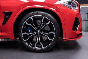BMW X4 M Competition by AC Schnitzer 2020 года, в цвете Toronto Red, Abu Dhabi Motors