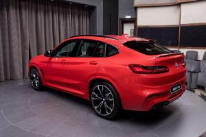 BMW X4 M Competition by AC Schnitzer 2020 года, в цвете Toronto Red, Abu Dhabi Motors