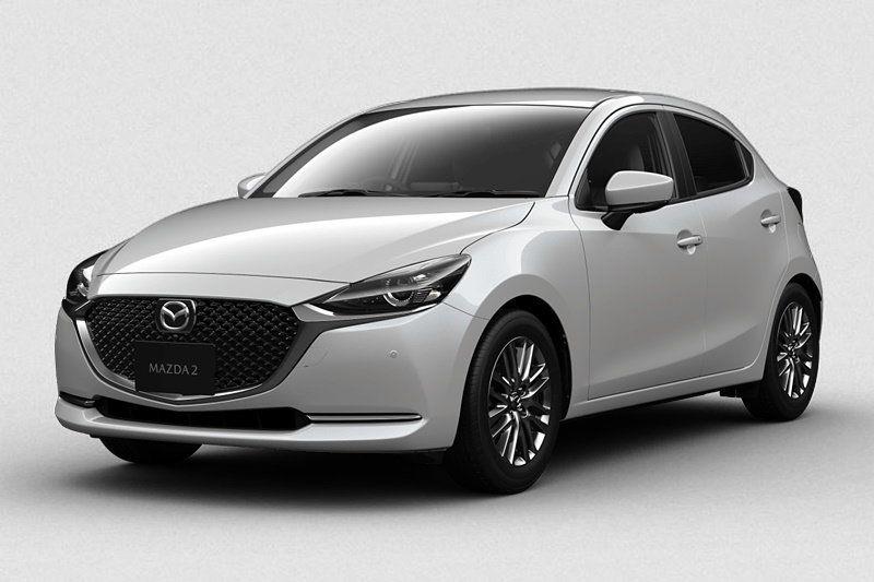 Mazda2 в особом белом исполнении для северного путешествия