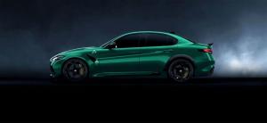 Alfa Romeo Giulia GTA 2020 года в цвете Montreal Green