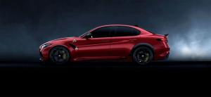 Alfa Romeo Giulia GTA 2020 года в цвете GTA Red